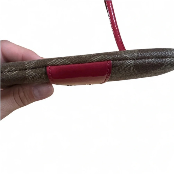 Coach Signature wristlet in light Brown and Red - Picture 5 of 7